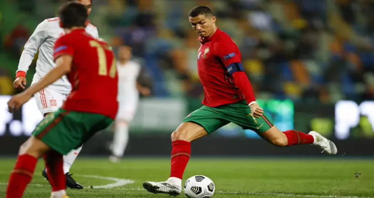 湖人vs篮网直播_湖人vs篮网直播比赛高清直播_无插件湖人vs篮网直播入口-24直播